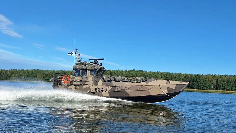 Десантный катер Watercat M12 NG, Финляндия